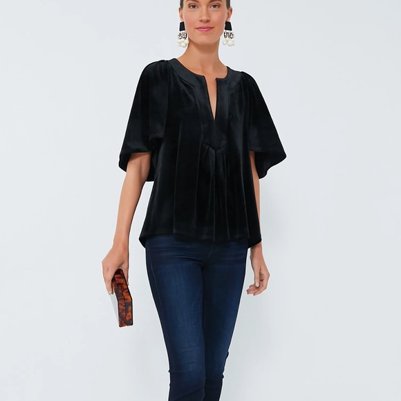Tuckernuck Collection Black Velvet Finley Flutter Sleeve Blouse | L | New - Picture 2 of 10